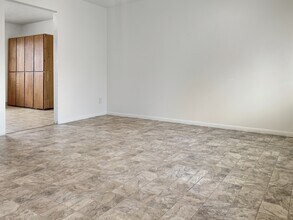 919 Rodgers St in Missoula, MT - Foto de edificio - Building Photo