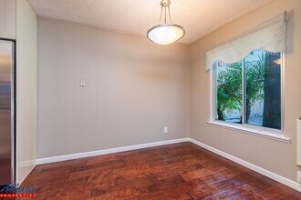 255 Easy St in Mountain View, CA - Building Photo - Building Photo