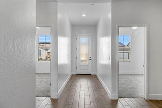 7153 E Harvard Ave in Fresno, CA - Building Photo - Building Photo
