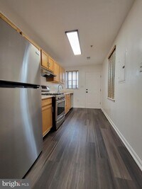 1135 N Stricker St photo'