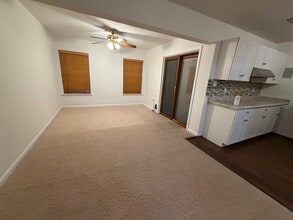 4676 Deerwatch Dr in Chantilly, VA - Building Photo - Building Photo