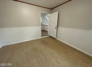 102 Hershel Ct in Panama City, FL - Building Photo - Building Photo