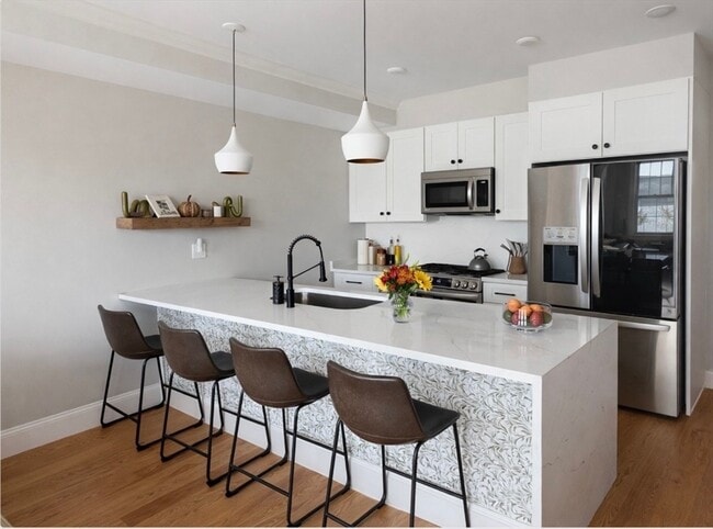 property at 33 Boardman St