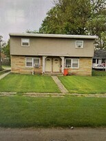 721 N 22nd St, Unit 721 N 22nd Unit B in Mattoon, IL - Building Photo