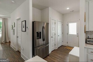 230 Lake St in Athens, GA - Building Photo - Building Photo