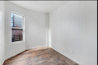1241 College Ave, Unit 2B in Bronx, NY - Foto de edificio - Building Photo