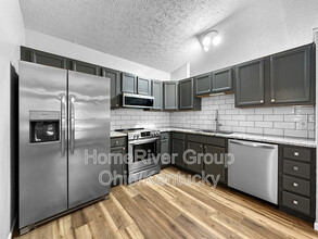 5973 Lucky Charm Dr in Galloway, OH - Building Photo - Building Photo