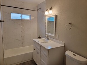 2229 Donna St in North Las Vegas, NV - Building Photo - Building Photo