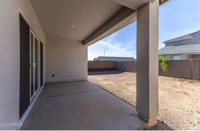10250 W Adam Ave in Peoria, AZ - Building Photo - Building Photo