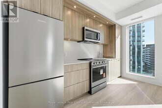 25 Cordova Ave in Toronto, ON - Building Photo - Building Photo