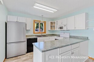 3738 Park Dr in Rapid City, SD - Building Photo