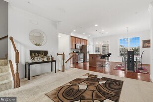 7206 Wood Mdw Wy in Lanham, MD - Building Photo