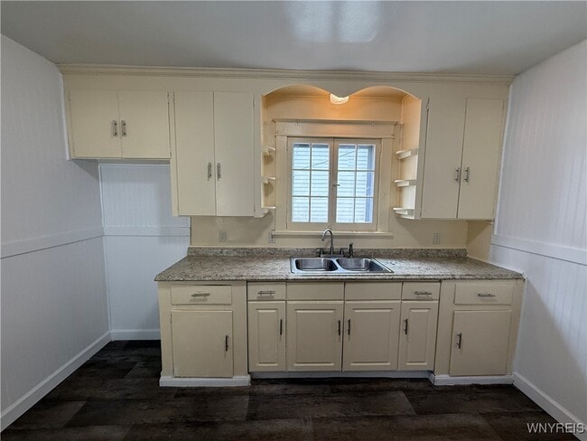 property at 216 Newburgh Ave