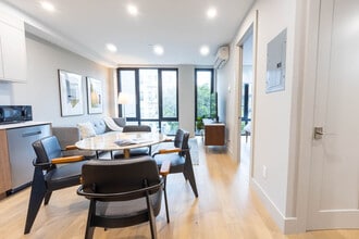 149 Green St in Brooklyn, NY - Foto de edificio - Building Photo