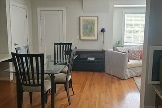 16 Brick Walk Ln in Farmington, CT - Building Photo - Building Photo