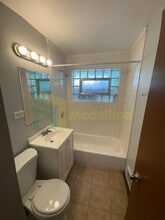 10123 S Eberhart Ave in Chicago, IL - Building Photo - Building Photo