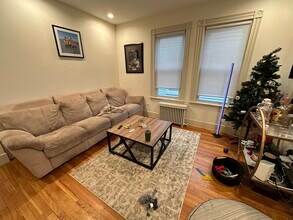 137 L St in Boston, MA - Building Photo - Building Photo