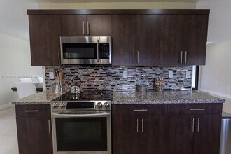 9710 SW 185th Terrace in Cutler Bay, FL - Building Photo - Building Photo