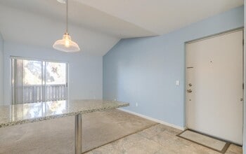 200 E Southern Ave, Unit 336 in Tempe, AZ - Foto de edificio - Building Photo