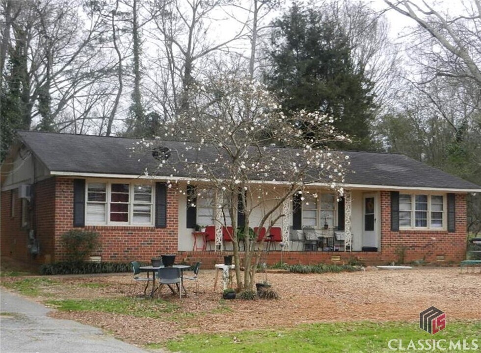 145 Springtree Rd in Athens, GA - Building Photo