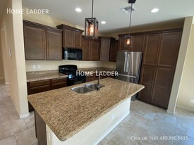 26324 N 165th Dr in Surprise, AZ - Foto de edificio - Building Photo