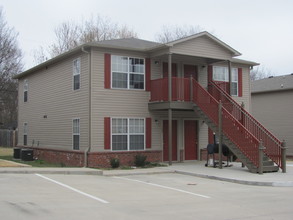 N 47th Apartments in Fort Smith, AR - Foto de edificio - Building Photo