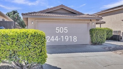 6908 Gabbro Ave NE in Albuquerque, NM - Building Photo - Building Photo