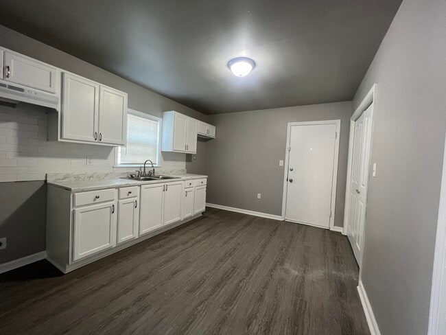 3403 31st St in Lubbock, TX - Building Photo - Building Photo