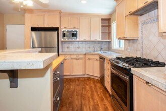 287 Pebble Beach Dr in Goleta, CA - Building Photo - Building Photo