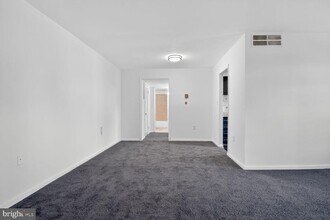 9483 Fairfax Blvd in Fairfax, VA - Building Photo - Building Photo