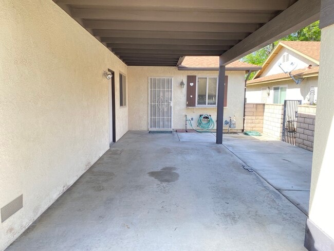 1318 Bushy Tail Trail in San Jacinto, CA - Building Photo - Building Photo