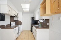 6922 Vialinda Dr photo'