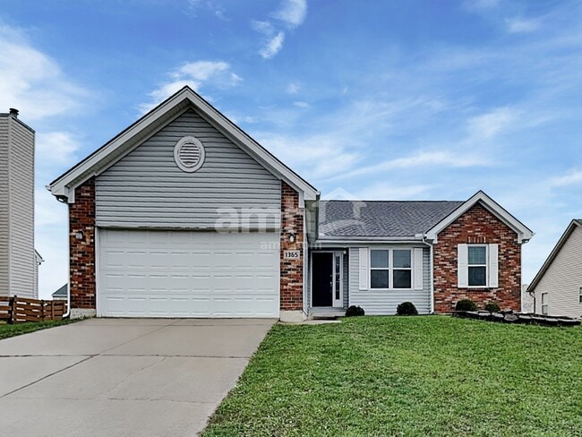 property at 1365 Lamplighter Ln