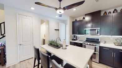 1286 Via Fanal in Oceanside, CA - Building Photo - Building Photo