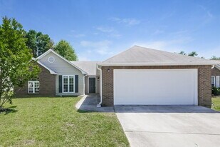 260 Landing Dr in Fayetteville, GA - Building Photo