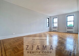 245 Hawthorne St in Brooklyn, NY - Building Photo - Building Photo