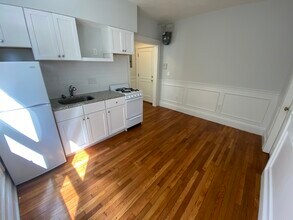 29 Worthington St, Unit 3 in Roxbury Crossing, MA - Building Photo - Building Photo