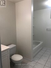 580 Montcalm Ave in Oshawa, ON - Building Photo - Building Photo