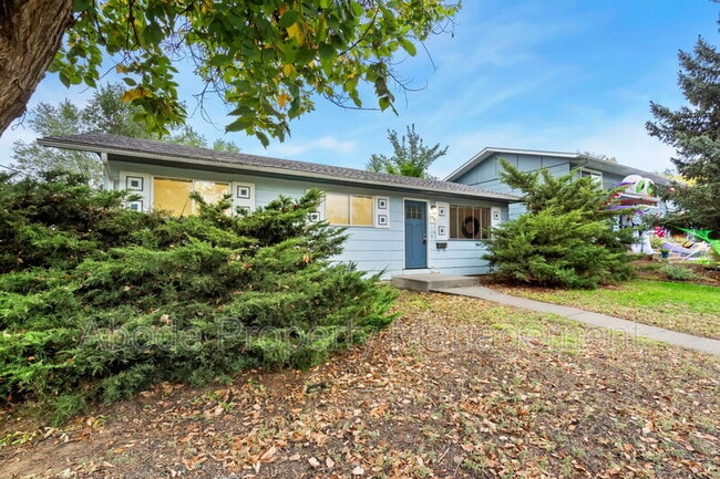 328 N Roosevelt Ave in Fort Collins, CO - Building Photo - Building Photo