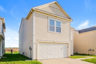 11424 Cuyahoga Dr in Indianapolis, IN - Building Photo - Building Photo
