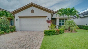 13780 Willow Haven Ct in Ft. Myers, FL - Building Photo
