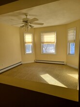 12 Whiting St, Unit 12 in Billerica, MA - Foto de edificio - Building Photo