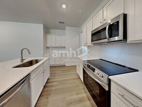 16373 Aubergine Aly in Montverde, FL - Foto de edificio - Building Photo