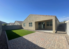 4099 W Crossflower Ave in Queen Creek, AZ - Building Photo