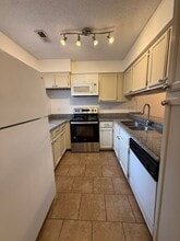 2508 Stradbrook Dr in Charlotte, NC - Building Photo - Building Photo