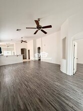 18526 N 20th Pl in Phoenix, AZ - Building Photo - Building Photo