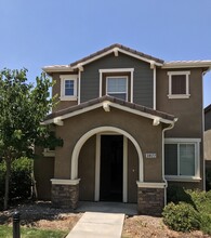 38122 Mendocino Way in Palmdale, CA - Building Photo - Building Photo