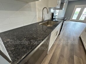 320 Strand Ave in Thunder Bay, ON - Building Photo - Building Photo