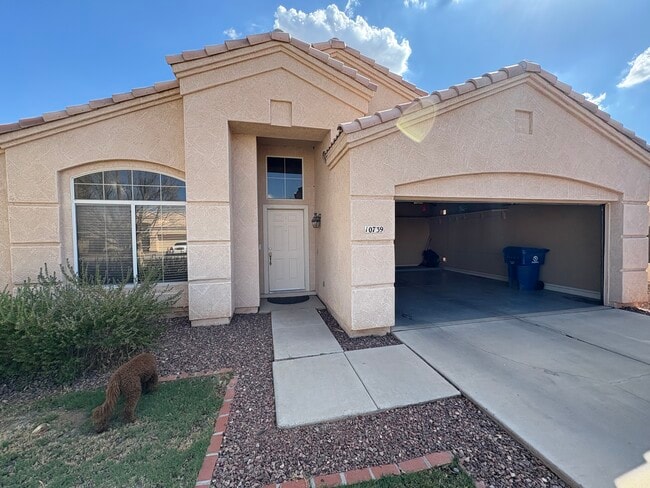 10739 W Bermuda Dr in Avondale, AZ - Building Photo - Building Photo