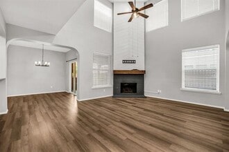 5429 Waterwood Ct in The Colony, TX - Building Photo - Building Photo